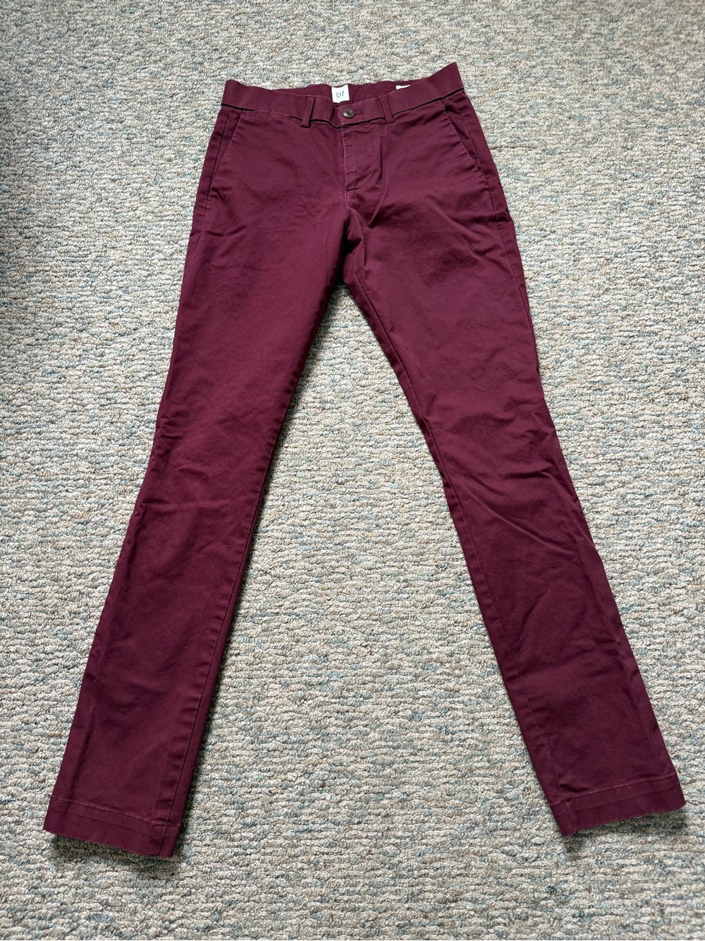 GAP Men's Maroon Slim Straight Chinos